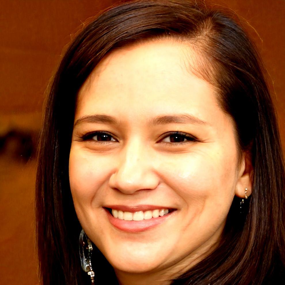 Riley Chen - Financial Planning Specialist